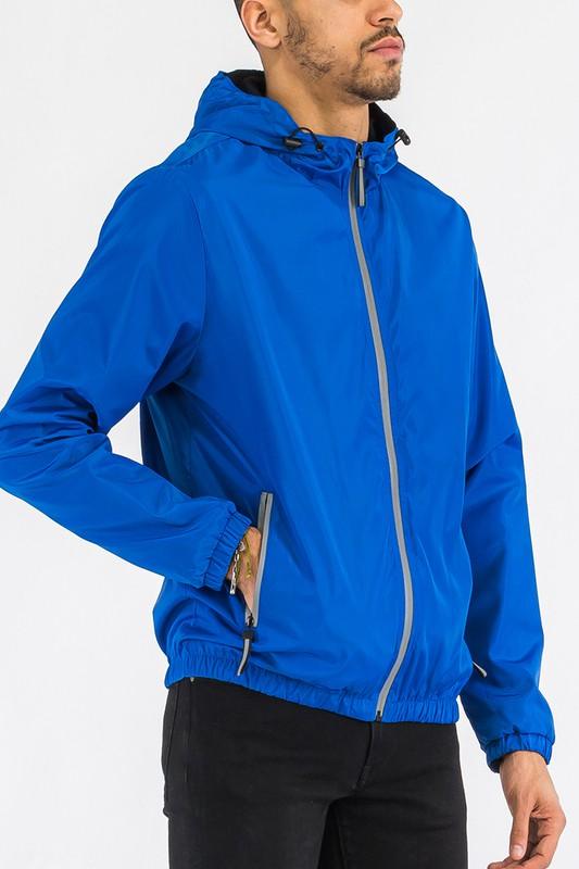 MENS SOLID HOODED LIGHTWEIGHT WINDBREAKER JACKET