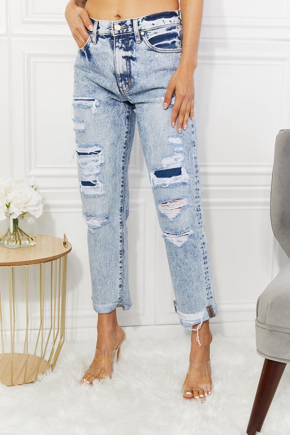 Women's High Rise Distressed Straight Jeans