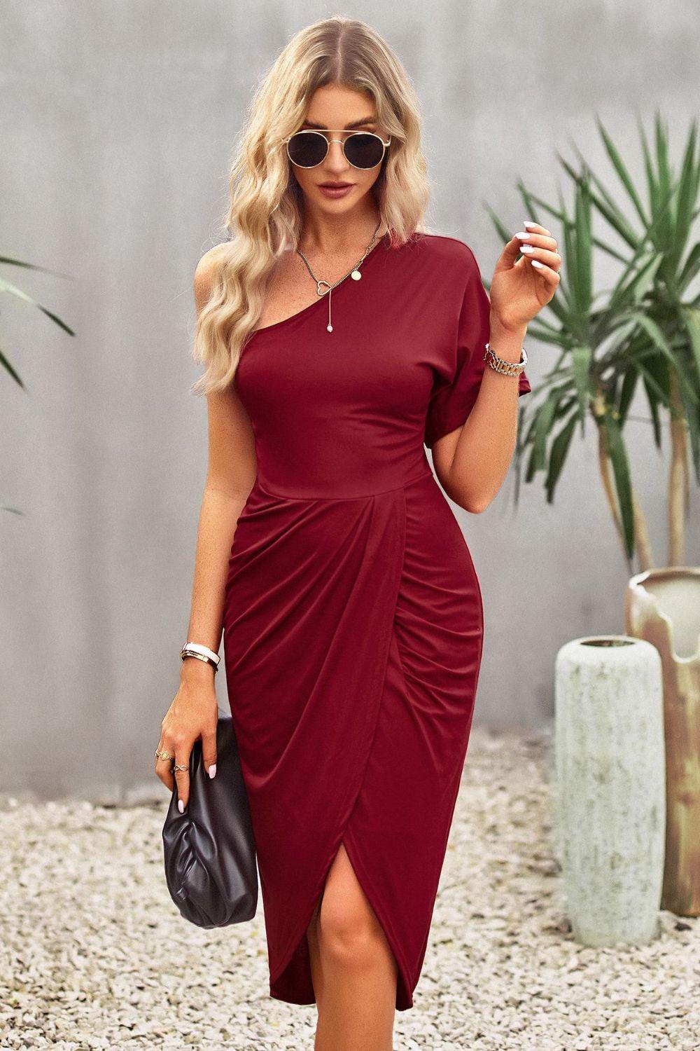 Women's Ruched One-Shoulder Tulip Hem Dress